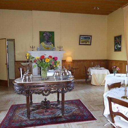 Chateau Des Salles Saint-Fort-sur-Gironde 외부 사진
