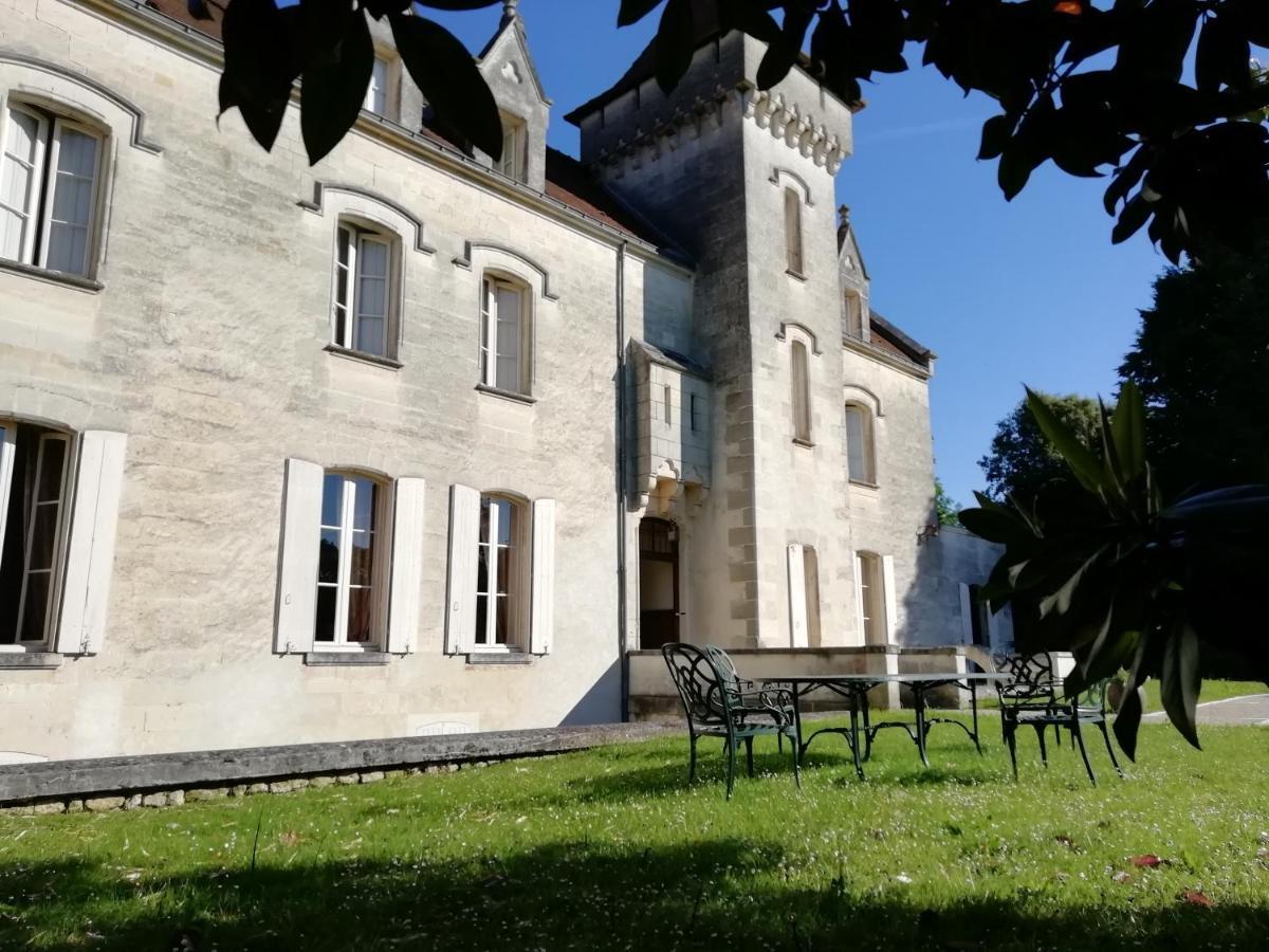 Chateau Des Salles Saint-Fort-sur-Gironde 외부 사진