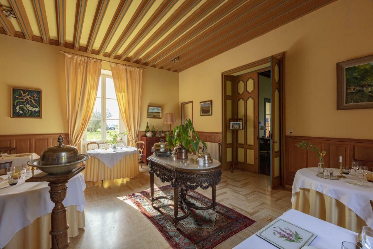Chateau Des Salles Saint-Fort-sur-Gironde 외부 사진